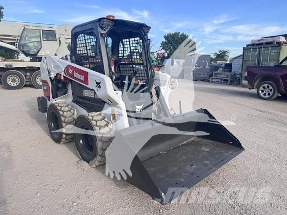 Bobcat S62 Krautuvai su šoniniu pasukimu