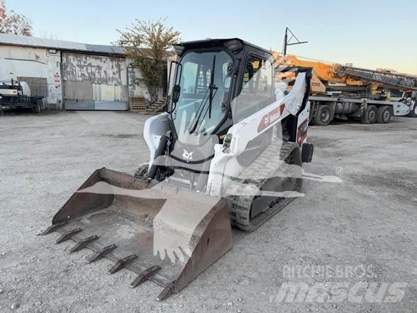 Bobcat T66 Krautuvai su šoniniu pasukimu