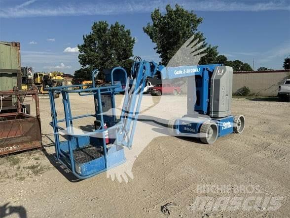 Genie Z30/20N Alkūniniai keltuvai