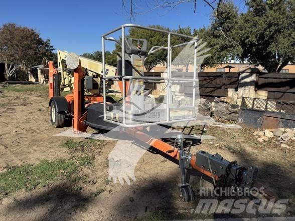 JLG T350 Ant priekabų montuojamos kėlimo platformos