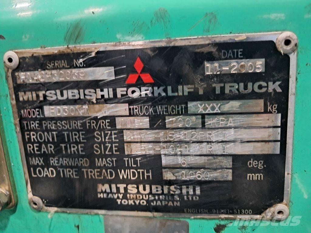 Mitsubishi FD30NT Dyzeliniai krautuvai