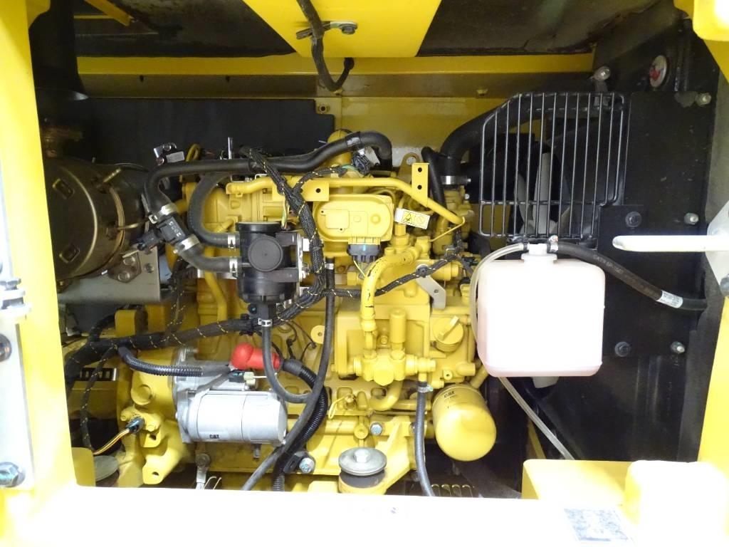 CAT 307.5 Vidutinės galios ekskavatoriai 7-12 t