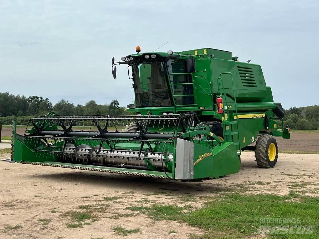 John Deere 1570 Derliaus nuėmimo kombainai