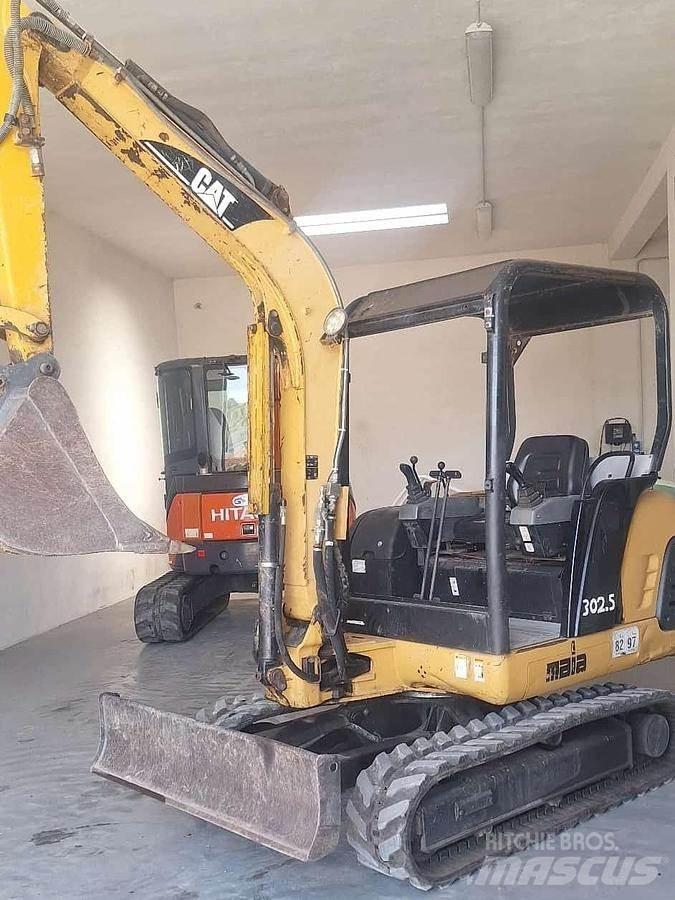 CAT 302.5 Mini ekskavatoriai < 7 t
