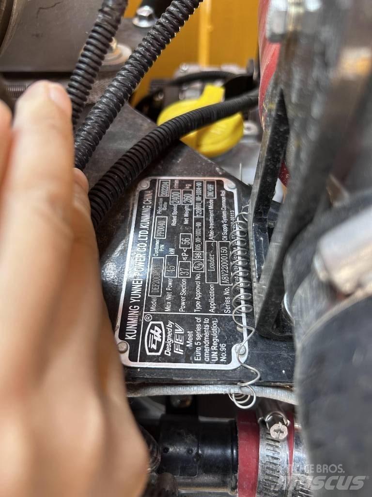 MR 920 Naudoti ratiniai krautuvai