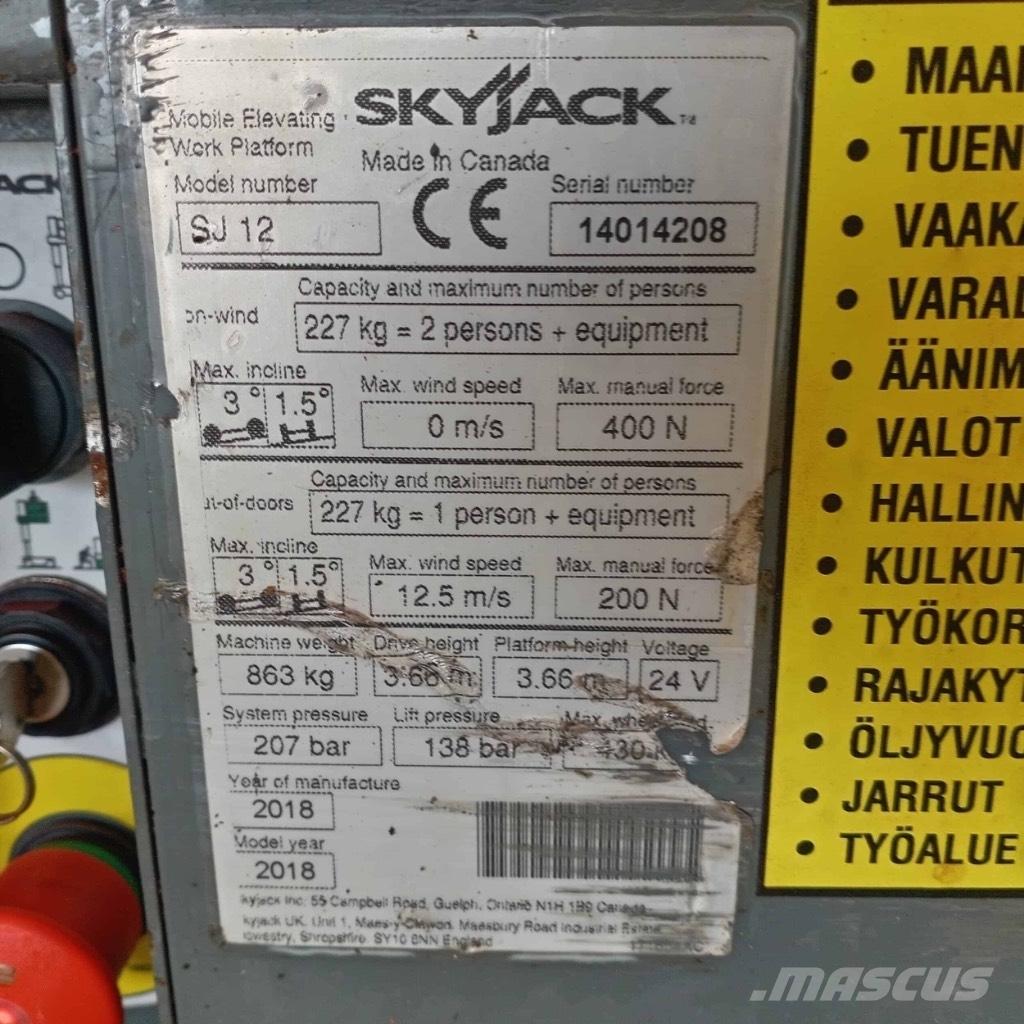 SkyJack SJ 12 Vertikalūs stiebiniai keltuvai