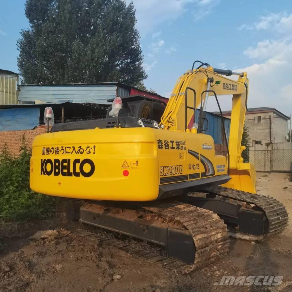 Kobelco SK 200 Vikšriniai ekskavatoriai