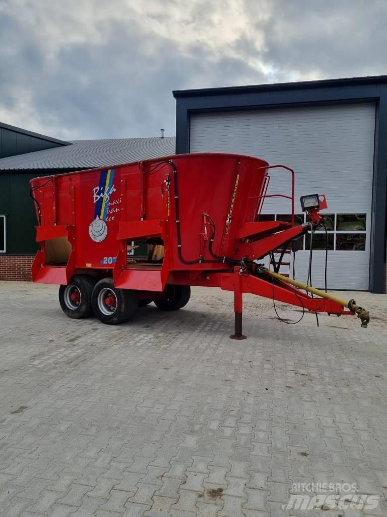 Peecon vme 200 twin Gyvulių šėrimo įranga
