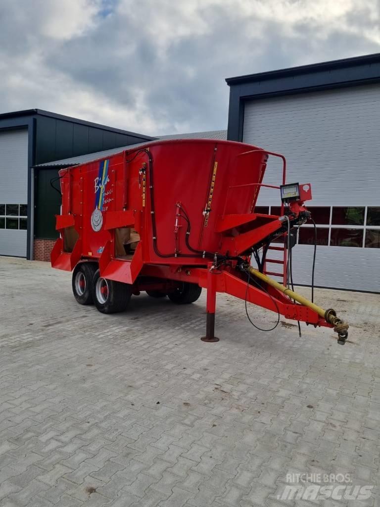 Peecon vme 200 twin Gyvulių šėrimo įranga