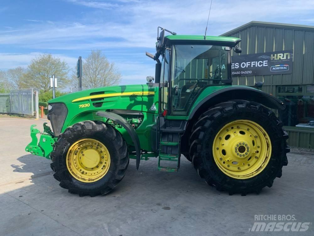 John Deere 7930 Traktoriai