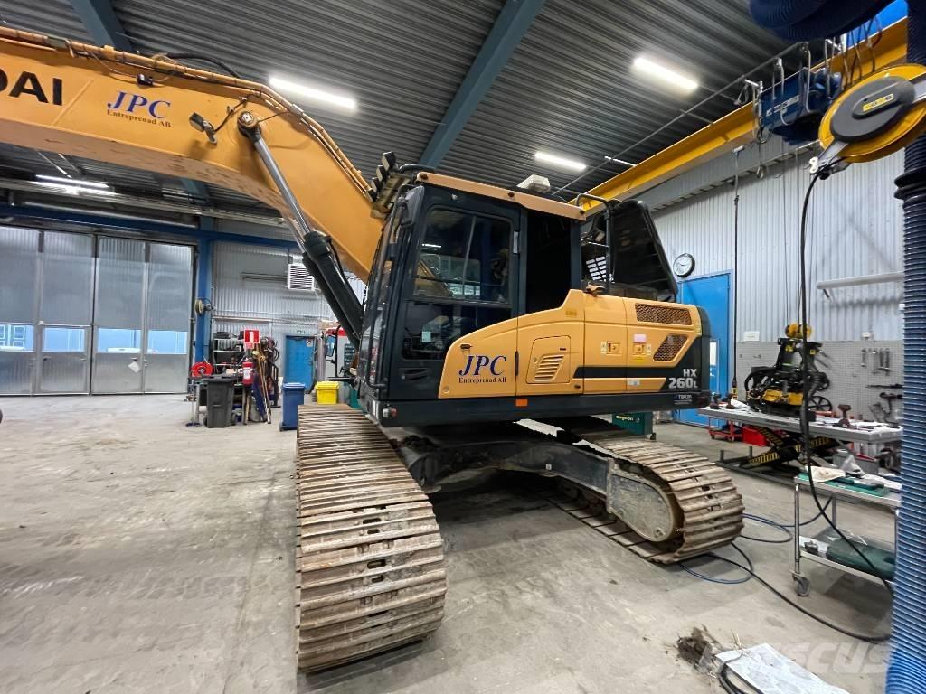 Hyundai HX 260 L Vikšriniai ekskavatoriai