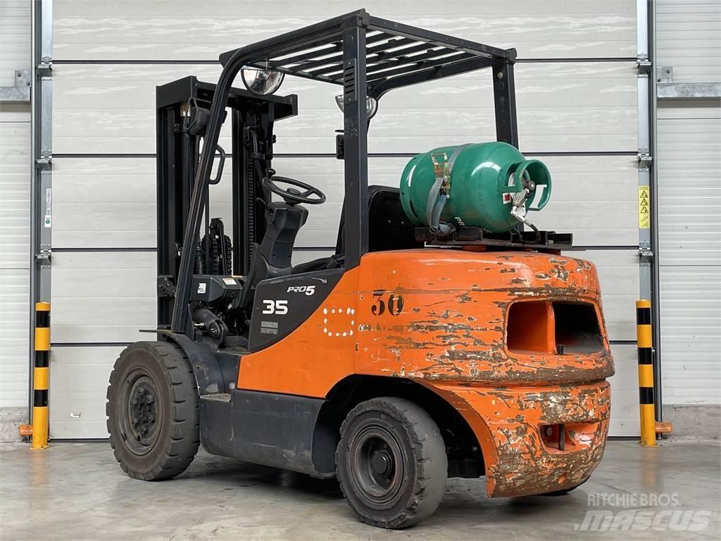 Doosan G35C-5 LPG (dujiniai) krautuvai