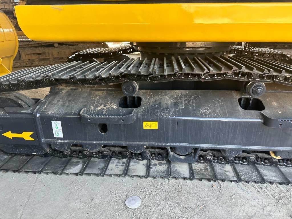 Komatsu PC 200-8 Vidutinės galios ekskavatoriai 7-12 t