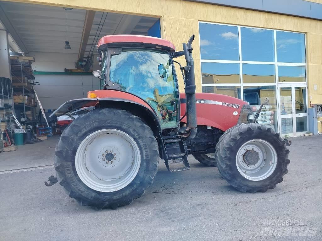 CASE MXU135 Traktoriai