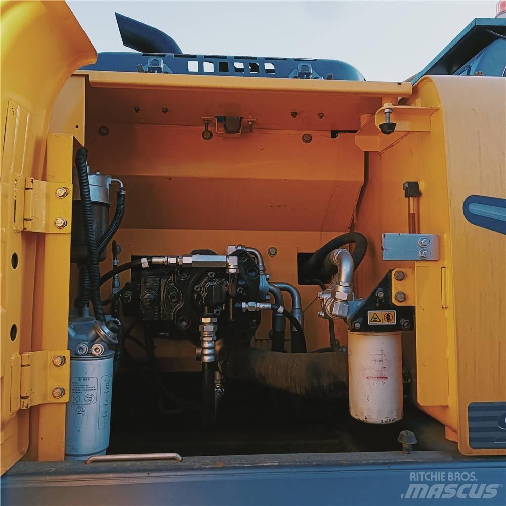 Kobelco SK200-8 Vikšriniai ekskavatoriai
