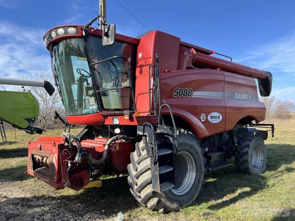 Case IH AF5088 Derliaus nuėmimo kombainai