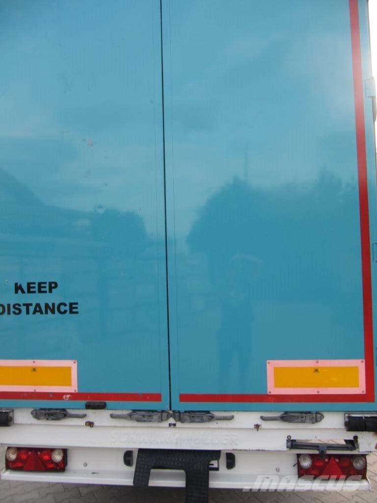 DAF XF 105 Priekabos su tentu