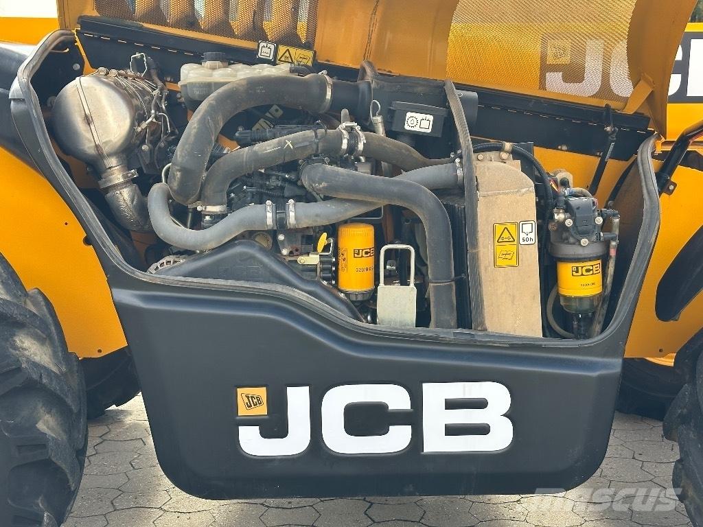 JCB 531-70 Teleskopiniai krautuvai