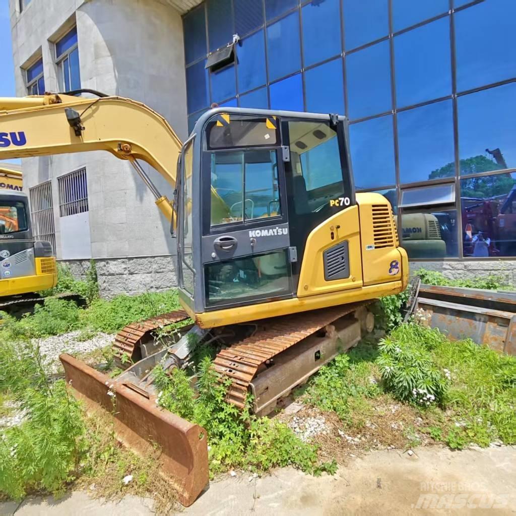 Komatsu PC 70 Vikšriniai ekskavatoriai