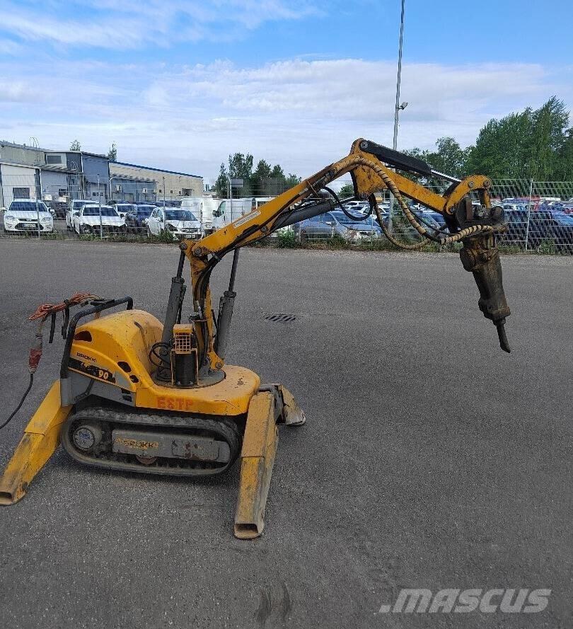 Brokk 90 Griovimo ekskavatoriai