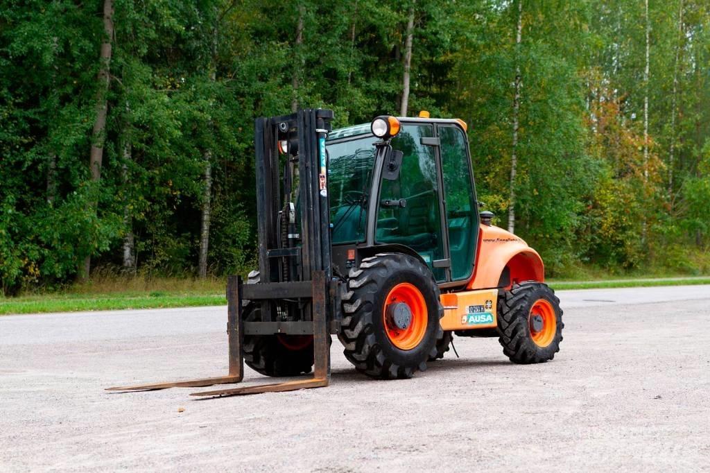 Ausa C 250 H Visureigiai krautuvai