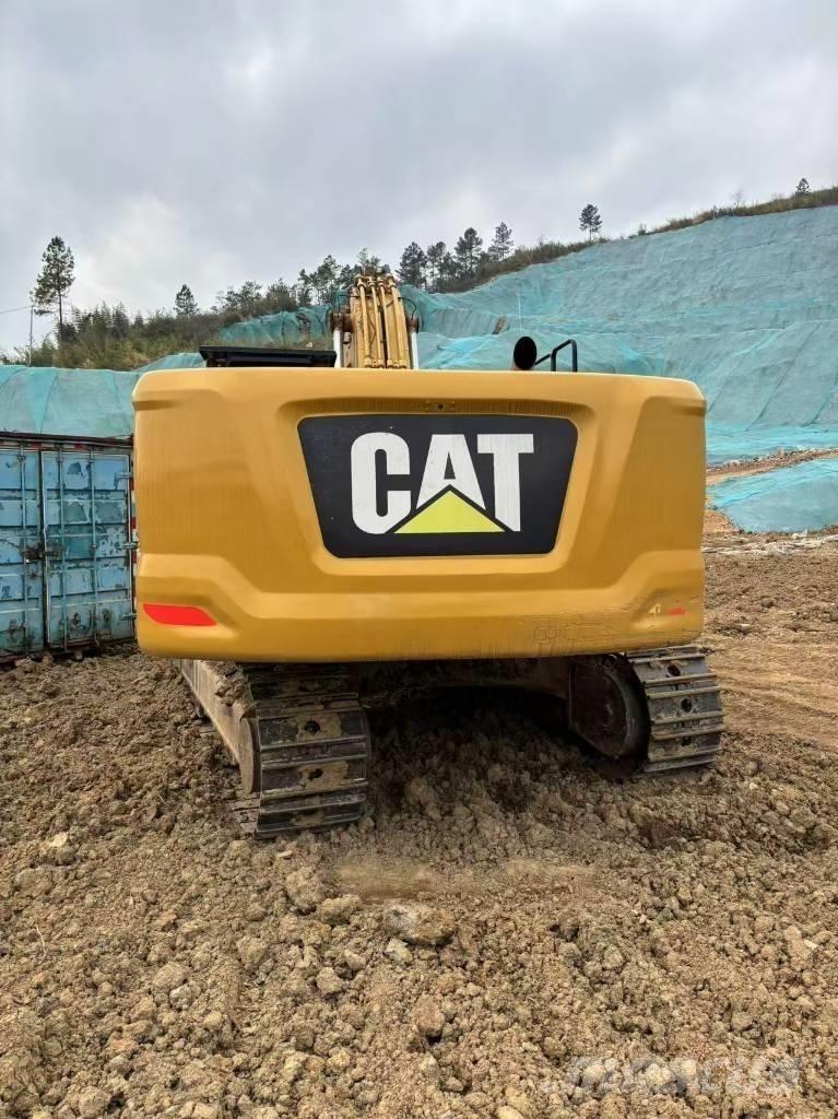 CAT 336 Vidutinės galios ekskavatoriai 7-12 t