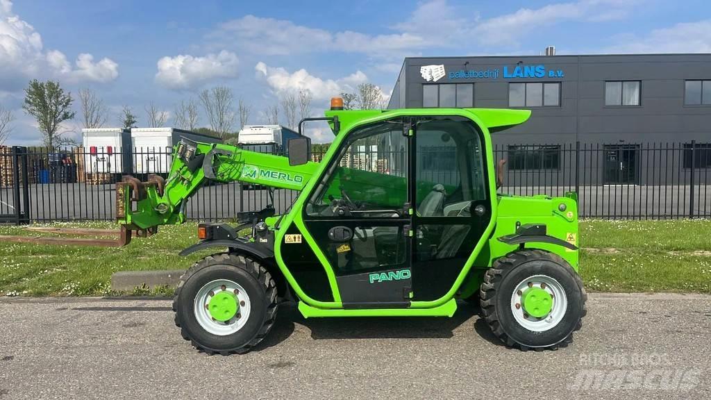 Merlo P25.6 Teleskopiniai krautuvai žemės ūkiui