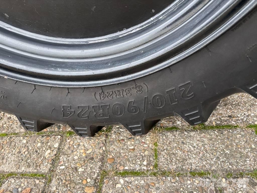 Kioti CK 3310 HST Naudoti kompaktiški traktoriai