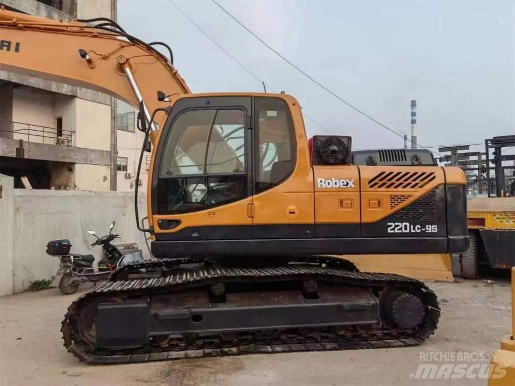 Hyundai R220LC-9S Vikšriniai ekskavatoriai