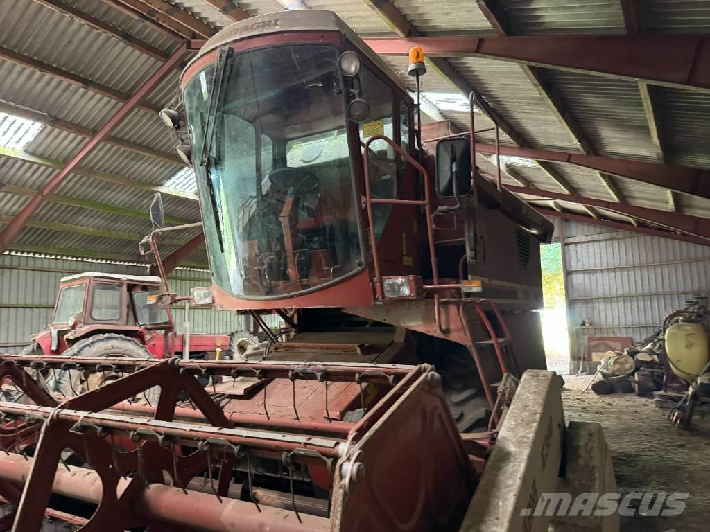 Laverda 3500 Derliaus nuėmimo kombainai