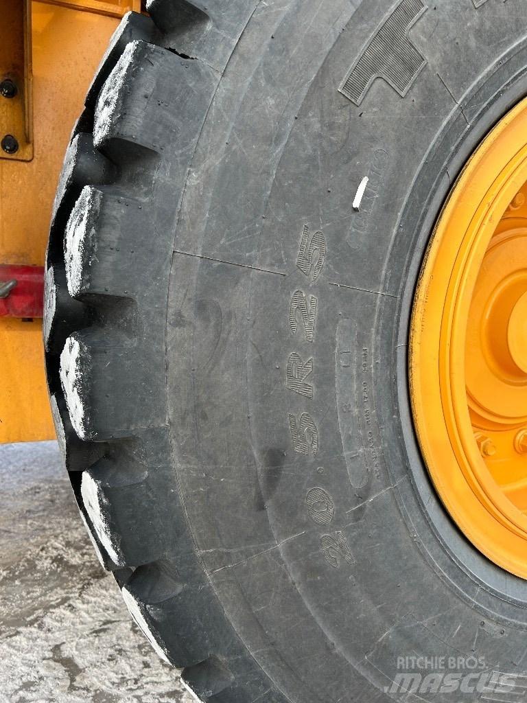 Hyundai HL 940 Naudoti ratiniai krautuvai