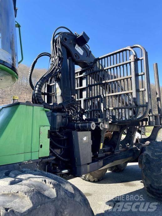 John Deere 1910 E Naudoti miškovežiai (Forvarderiai)