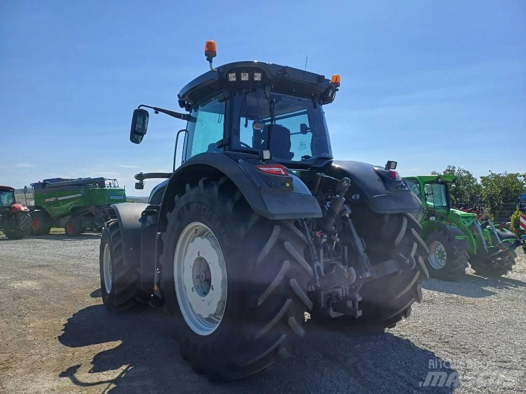 Valtra S 374 Traktoriai