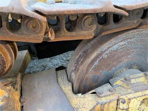 CAT D6C Vikšriniai buldozeriai