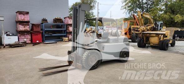 Hyster H80C Dyzeliniai krautuvai