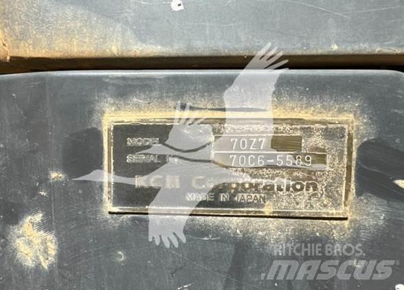 Kawasaki 70Z7 Naudoti ratiniai krautuvai