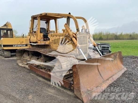 Komatsu D65P-7 Vikšriniai buldozeriai