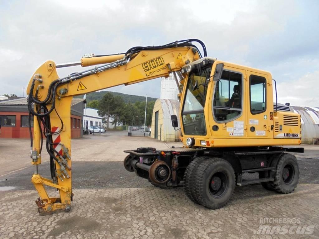 Liebherr A 900 C ZW Ratiniai ekskavatoriai