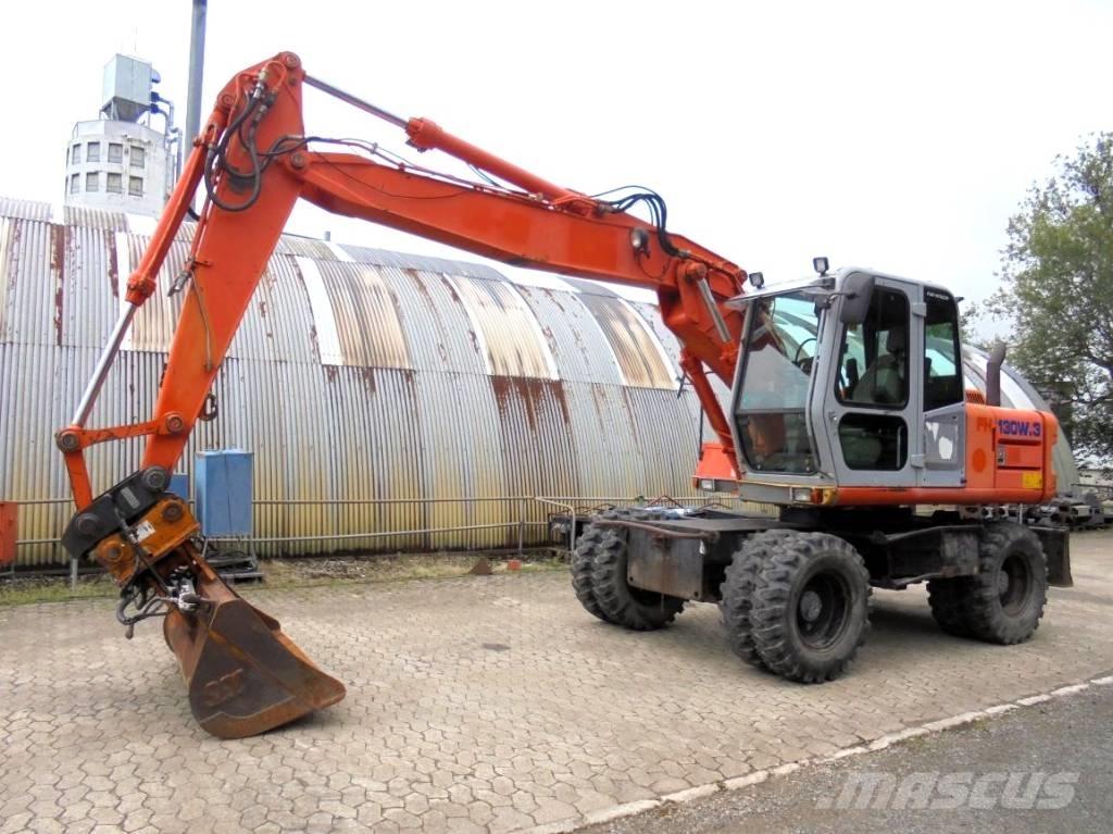 Hitachi FH 130 W-3 Ratiniai ekskavatoriai