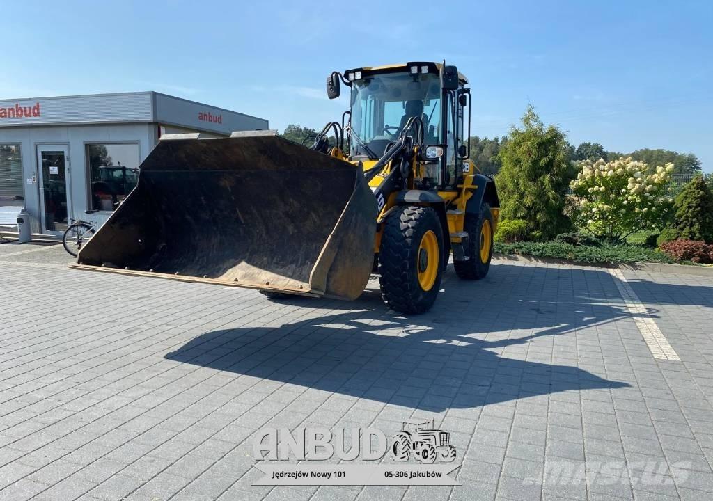 JCB 411 HT Naudoti ratiniai krautuvai