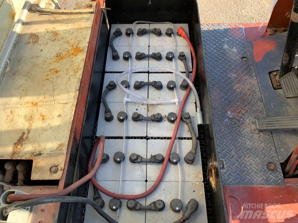 Nissan MA01L15U Elektriniai šakiniai krautuvai
