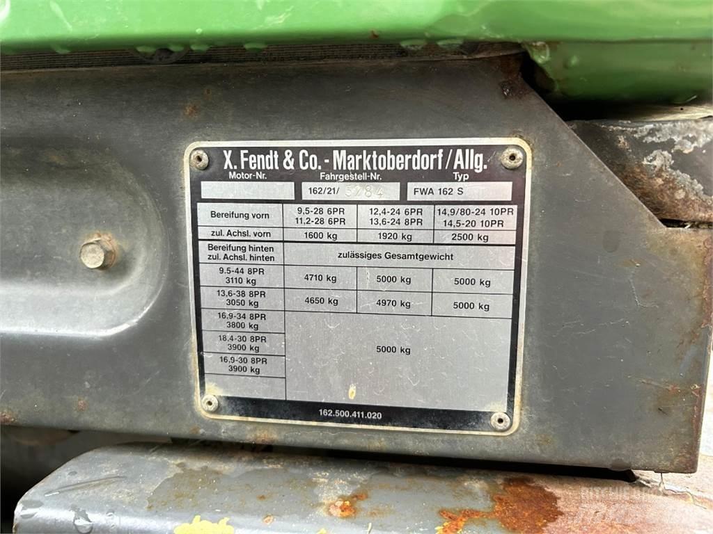 Fendt 305 LSA Traktoriai