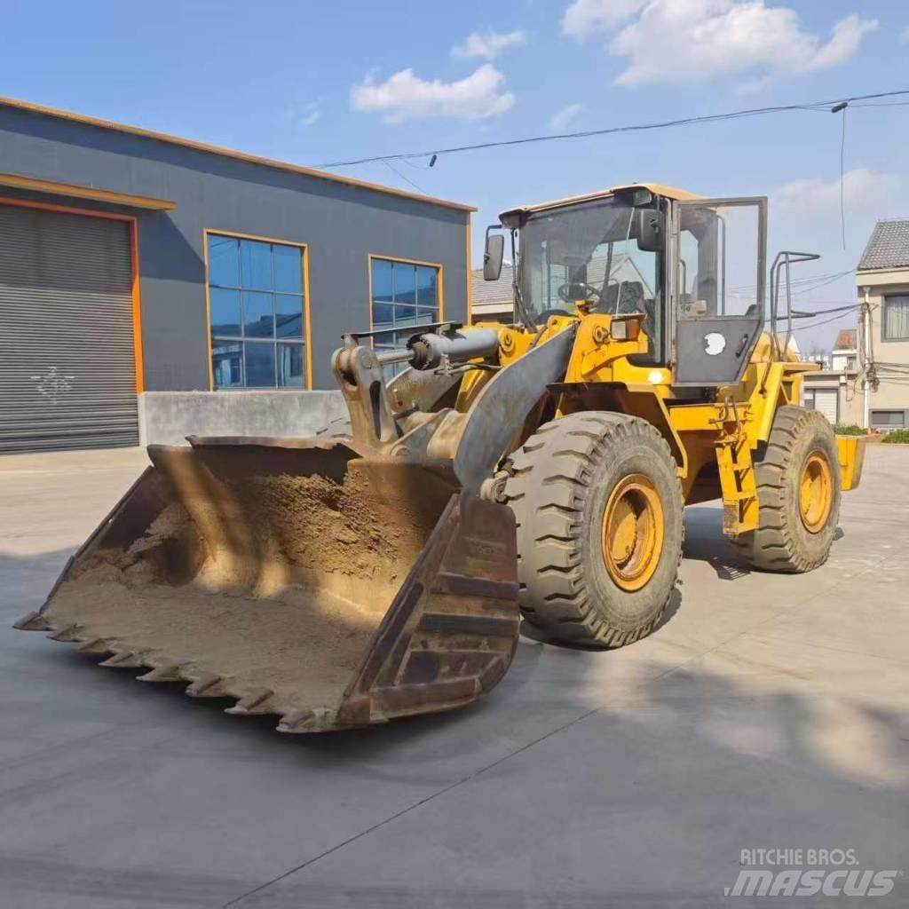 Volvo L 105 Naudoti ratiniai krautuvai