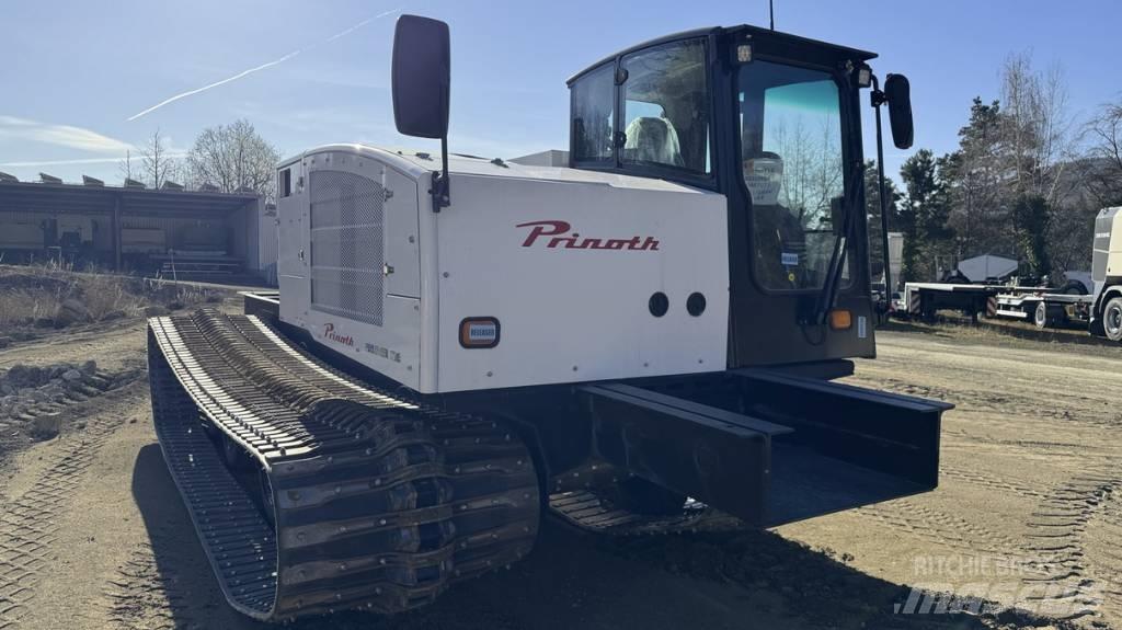 Prinoth T16 Vikšrinė savivartė technika