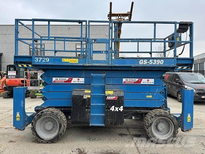 Genie GS5390 RT Žirkliniai keltuvai