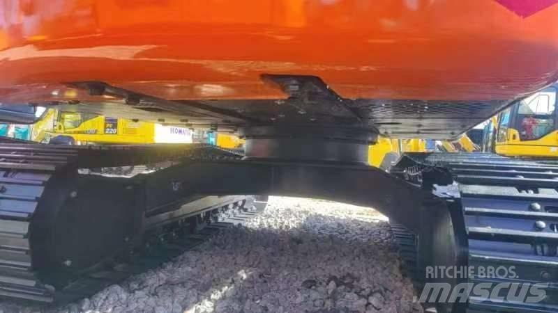 Hitachi ZX 120 Vikšriniai ekskavatoriai