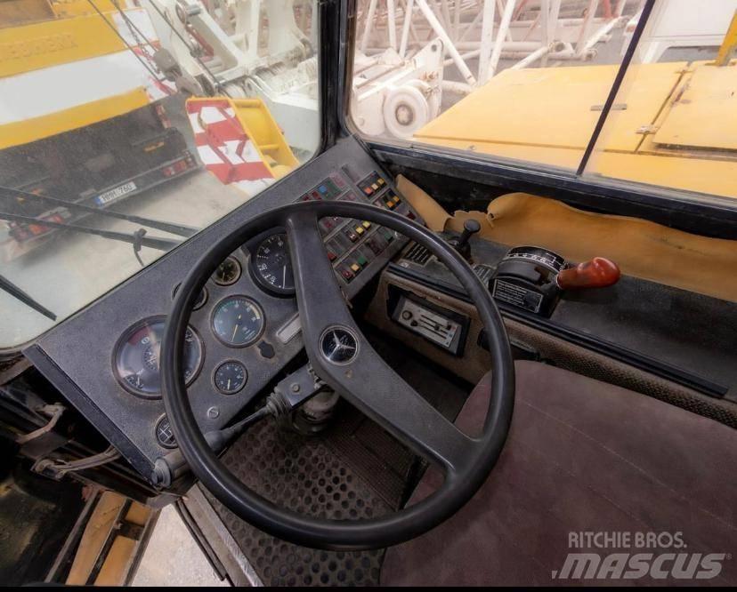 Liebherr LTM 1035 Visureigiai kranai