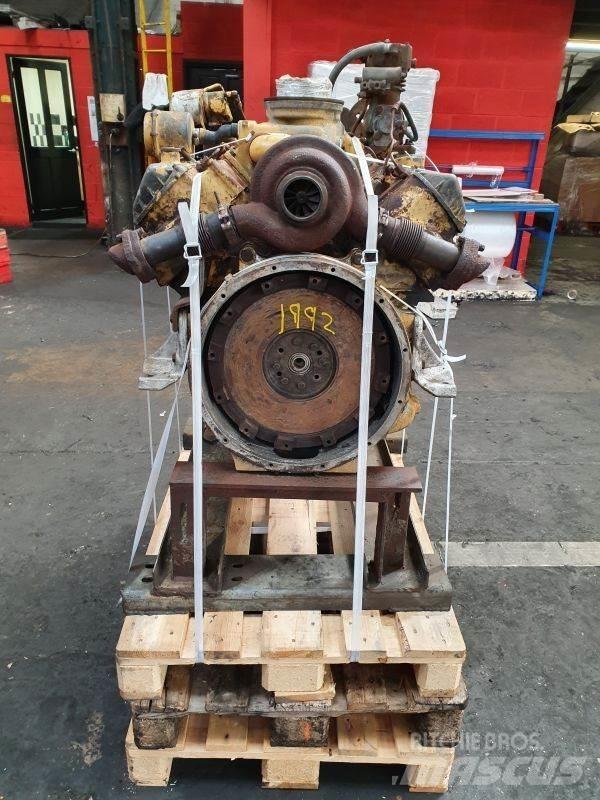 CAT 3208T Varikliai