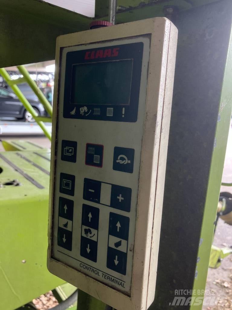 CLAAS Rollant 255 RC Ritinių presai