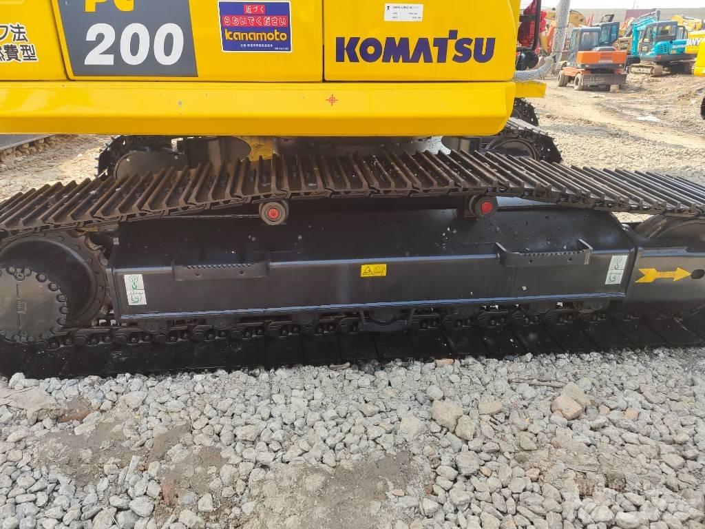 Komatsu PC 200 Vikšriniai ekskavatoriai